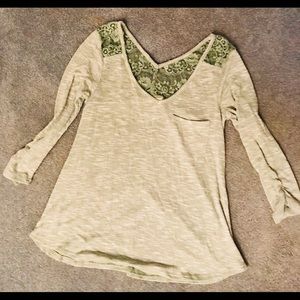 ‼️3 for $15‼️ Belle du jour light Green  top